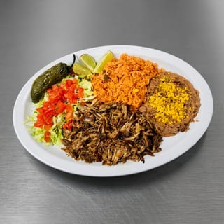 Carnitas plate
